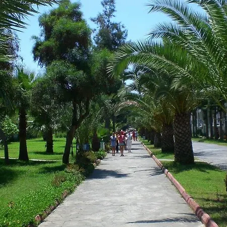 Ganita Club & אלאניה