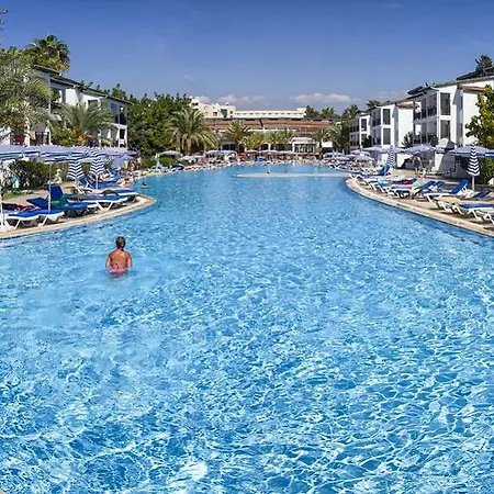 Ganita Club & 5* אלאניה