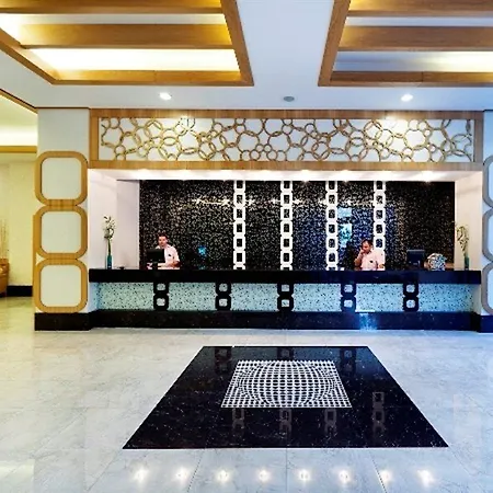 Ganita Club & Hotell 5*