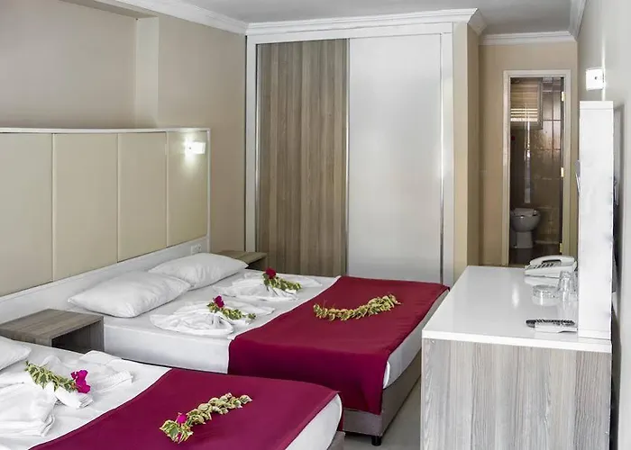 Ganita Club & Hotel 5*