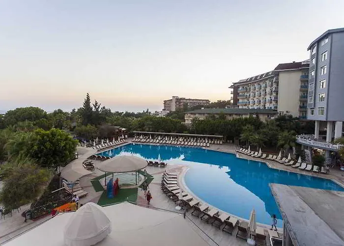 Ganita Club & Hotel