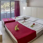 Ganita Club & 5* 阿拉尼亚